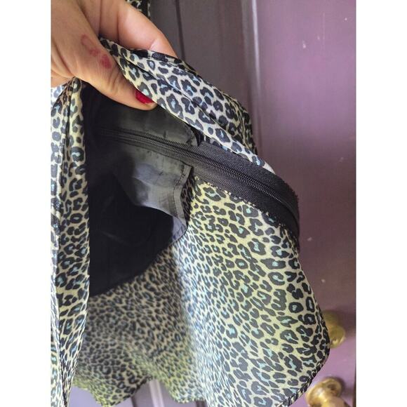 New Nine West Top Leopard Print Womens size small zip up side Cute!!! - Picture 4 of 7